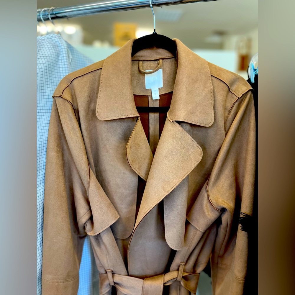 H&M Faux Suede Trench Coat: size XL. Like new.